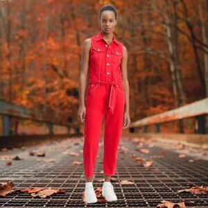 Levi's Women's Size XS Sleeveless Cropped Tapered Jumpsuit Red Denim